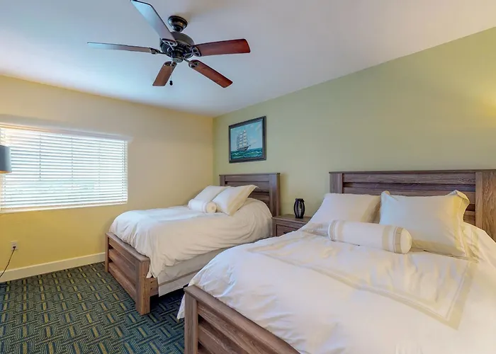 8816 Marker 33 Clearwater Beach