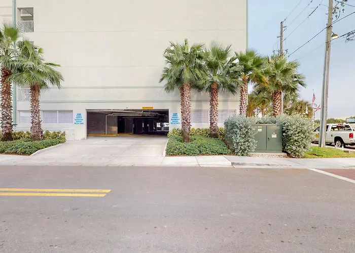 8816 Marker 33 * Clearwater Beach